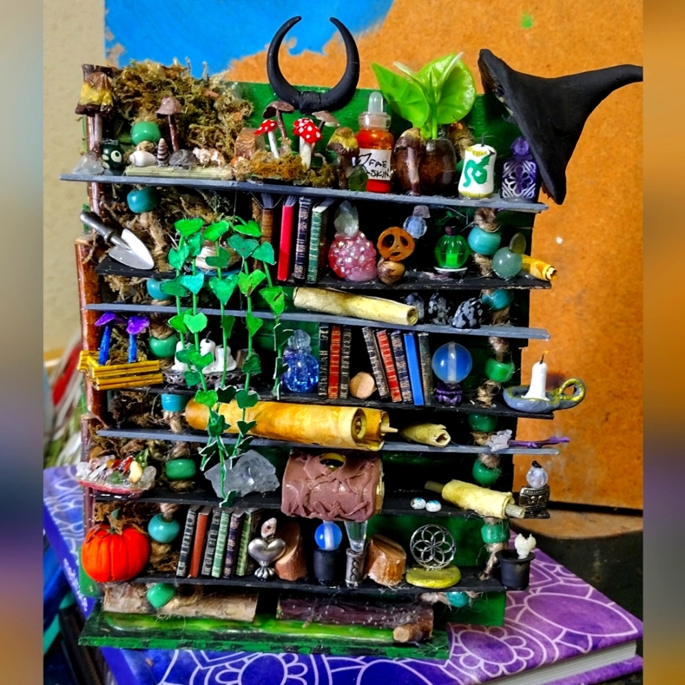 Mini Witch Apothecary